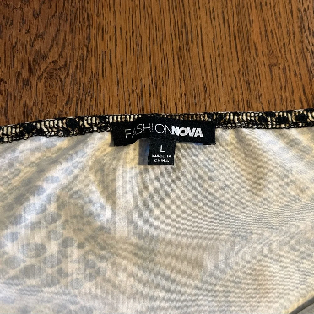 Fashion Nova Snake Print Adjustable Spaghetti Straps Mini Dress Size L - Picture 4 of 5